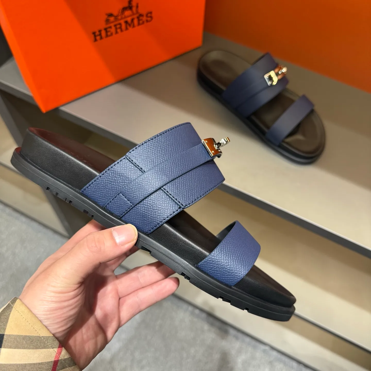 Men's shoes 💰300, size 38-45, the new 2014 summer Hermes shoes are the same as the original ones, handmade by masters! ❥High-end customization, exclusive products, the highest version in the industry⚠❥Using: Hermers upper: (pursuing top walking comfort) ✨Top quality on sale━━━━Hermes━━━━━